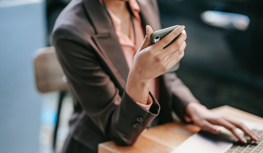 How SMS Integration Transforms Insurance Agency Management